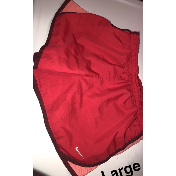 Nike shorts - Picture 1 of 1